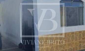 Imagem: Casa à venda, 02 quartos, com barracão