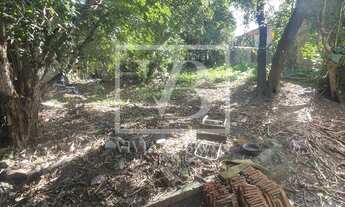 Imagem 2: Lote à Venda no Centro de Betim, Ideal para quem busca um terreno amplo e bem posicionado