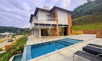 Imagem 3: Exclusiva casa de alto padrão à venda no Condomínio Valle da Serra Betim MG