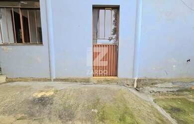 Imagem 3: CASA PARTE INFERIOR, BAIRRO SANTA CATARINA, CONTENDO 02 QUARTOS