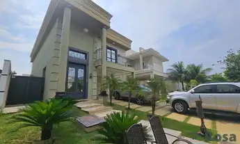 Imagem: Sobrado em condomínio fechado área nobre