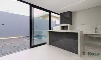 Imagem 5: Casa à Venda Recém Construida com 4 SUÍTE(s), escritório, COZINHA GOURMET e PISCINA PRIVAT