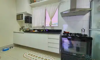 Imagem 3: Casa térrea com quintal e 132 m² em condomínio fechado região dos Florais - CA5806
