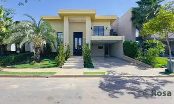 Imagem: Sobrado à Venda com 3 Suítes em Arquitetura