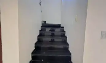 Imagem 7: Sobrado para venda , com 3 quarto(s) sendo 1 suíte, 4 vagas de garagem, próxima ao Shoppin