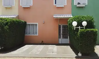 Imagem: Sobrado em condomínio fechado para venda