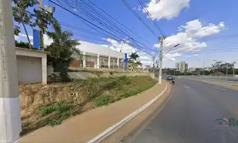 Imagem: Terreno na Av. Rep Líbano, saída para