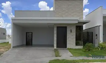 Imagem: Casa Térrea a Venda com 3 Quartos, sendo