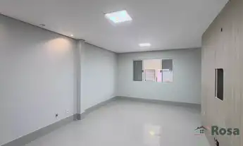 Imagem 7: Sobrado à Venda com 3 Dormitórios, sendo 1 Suíte e Armários Planejados, próximo ao Shoppin