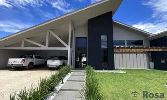 Imagem: Casa mobiliada em condomínio na Chapada