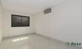 Imagem 5: Sobrado em Condomínio com 4 quarto(s) sendo 2 Suítes, no FLORAIS DO VALLE próximo do Buffe