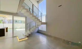 Imagem 3: Sobrado em condomínio fechado para venda, 3 Suítes(s) e 4 Vagas de Garagem, no Alphaville