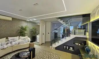 Imagem: Sobrado em condomínio fechado para venda