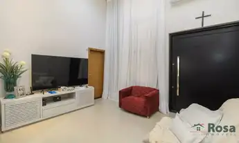 Imagem 5: Casa Térrea Porteira Fechada com 3 Quarto(s), sendo 2 Suítes e piscina, próximo ao Centro