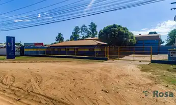 Imagem 2: Amplo Prédio Comercial com 5 Galpões, Sala de Reuniões, Refeitório e estacioamento, no Dis