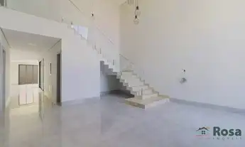 Imagem 2: Sobrado em Condomínio com 4 quarto(s) sendo 2 Suítes, no FLORAIS DO VALLE próximo do Buffe