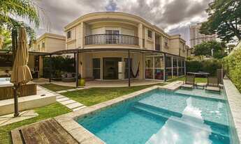 Imagem: Casa à venda no bairro Campo Belo - São