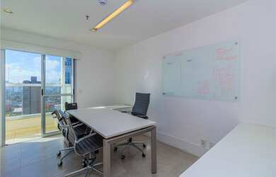 Imagem 5: Sala à venda no bairro Real Parque - São Paulo/SP