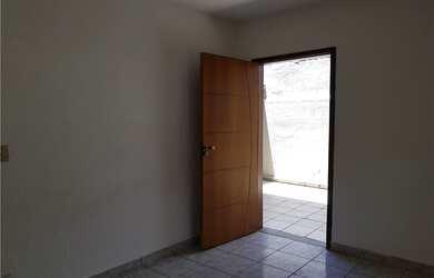 Imagem 6: 2 dormitórios na Rua Doutor Antônio Paulo De Oliveira Ferreira