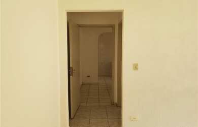 Imagem 7: 2 dormitórios na Rua Doutor Antônio Paulo De Oliveira Ferreira