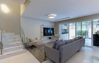 Imagem 7: CASA RESIDENCIAL em Porto Alegre - RS, Hípica