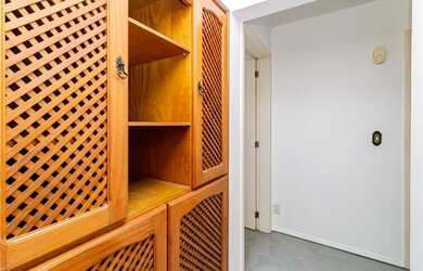 Imagem 7: Apartamento 3 dormitórios com 3 vagas de garagem à venda no bairro Três Figueiras em Porto