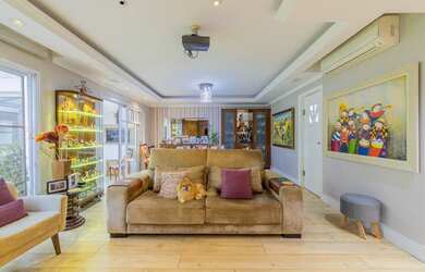 Imagem 6: Casa à venda no bairro Jardim Carvalho - Porto Alegre/RS