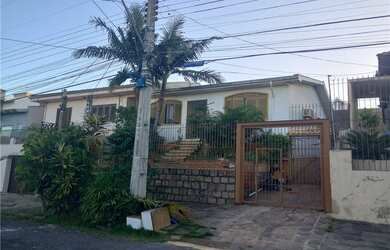 Imagem 2: Casa à venda no bairro Jardim Itu - Porto Alegre/RS