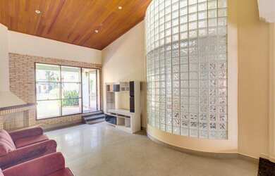 Imagem 3: Casa à venda no bairro Vila Cordeiro - São Paulo/SP