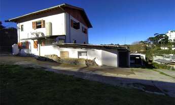 Imagem 2: Casa à venda no bairro Campos do Jordão - Campos do Jordão/SP