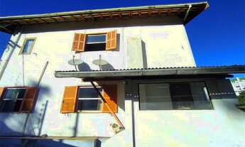 Imagem 3: Casa à venda no bairro Campos do Jordão - Campos do Jordão/SP