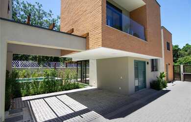 Imagem 2: Casa à venda no bairro Camburi - São Sebastião/SP