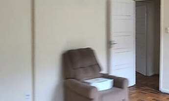 Imagem 4: Apartamento à venda no bairro Passo da Areia - Porto Alegre/RS