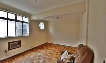 Imagem 6: Apartamento à venda no bairro Passo da Areia - Porto Alegre/RS