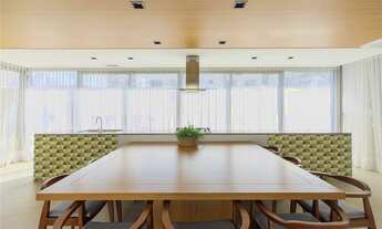 Imagem 3: 3 dormitórios, 1 suítes, 5 banheiro, 3 vagas na garagem, 131M² de Área Construída