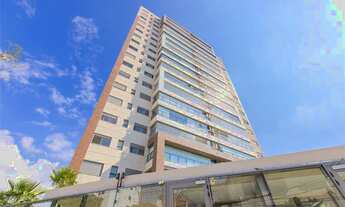 Imagem 7: 3 dormitórios, 1 suítes, 5 banheiro, 3 vagas na garagem, 131M² de Área Construída