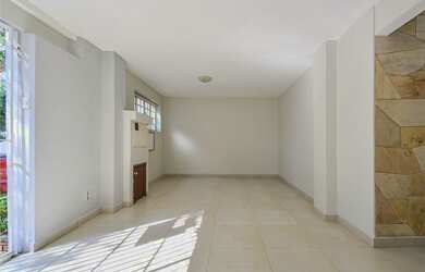 Imagem 3: Casa à venda no bairro Campo Belo - São Paulo/SP