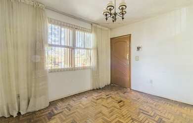 Imagem 4: CASA RESIDENCIAL em Porto Alegre - RS, Jardim do Salso