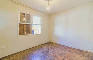 Imagem 5: CASA RESIDENCIAL em Porto Alegre - RS, Jardim do Salso