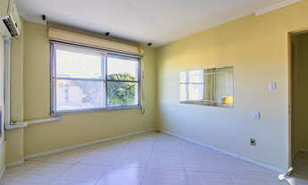 Imagem 2: Apartamento 2 dormitórios com 1 vaga de garagem à venda no bairro Partenon em Porto Alegre