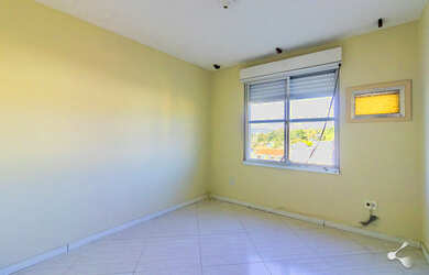 Imagem 15: Apartamento 2 dormitórios com 1 vaga de garagem à venda no bairro Partenon em Porto Alegre