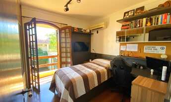 Imagem 2: Casa à venda no bairro Cristal - Porto Alegre/RS