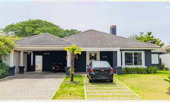 Imagem: Casa à venda no bairro Belém Novo - Porto