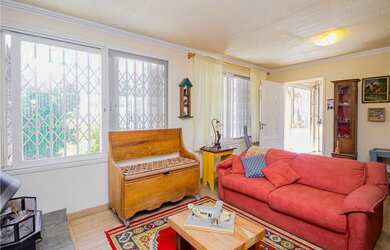 Imagem 6: Casa à venda no bairro Hípica - Porto Alegre/RS