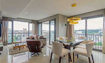 Imagem 2: Apartamento 3 dormitórios com 2 vagas de garagem à venda no bairro Menino Deus em Porto Al