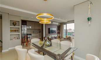 Imagem 5: Apartamento 3 dormitórios com 2 vagas de garagem à venda no bairro Menino Deus em Porto Al