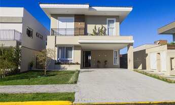 Imagem: Casa à venda no bairro Santa Regina - Camboriú/SC