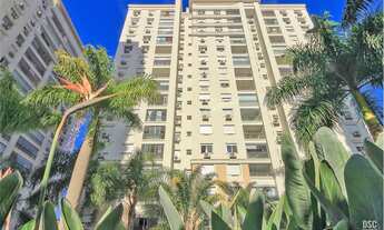 Imagem 2: Apartamento à venda no bairro Passo da Areia - Porto Alegre/RS