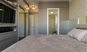 Imagem 2: Apartamento à venda no bairro Passo da Areia - Porto Alegre/RS