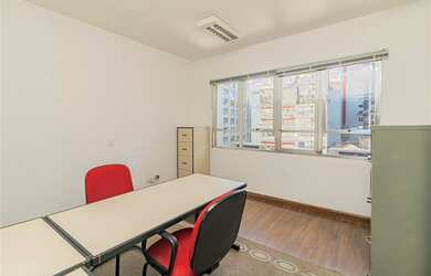 Imagem 2: SALA COMERCIAL em Porto Alegre - RS, Centro Histórico